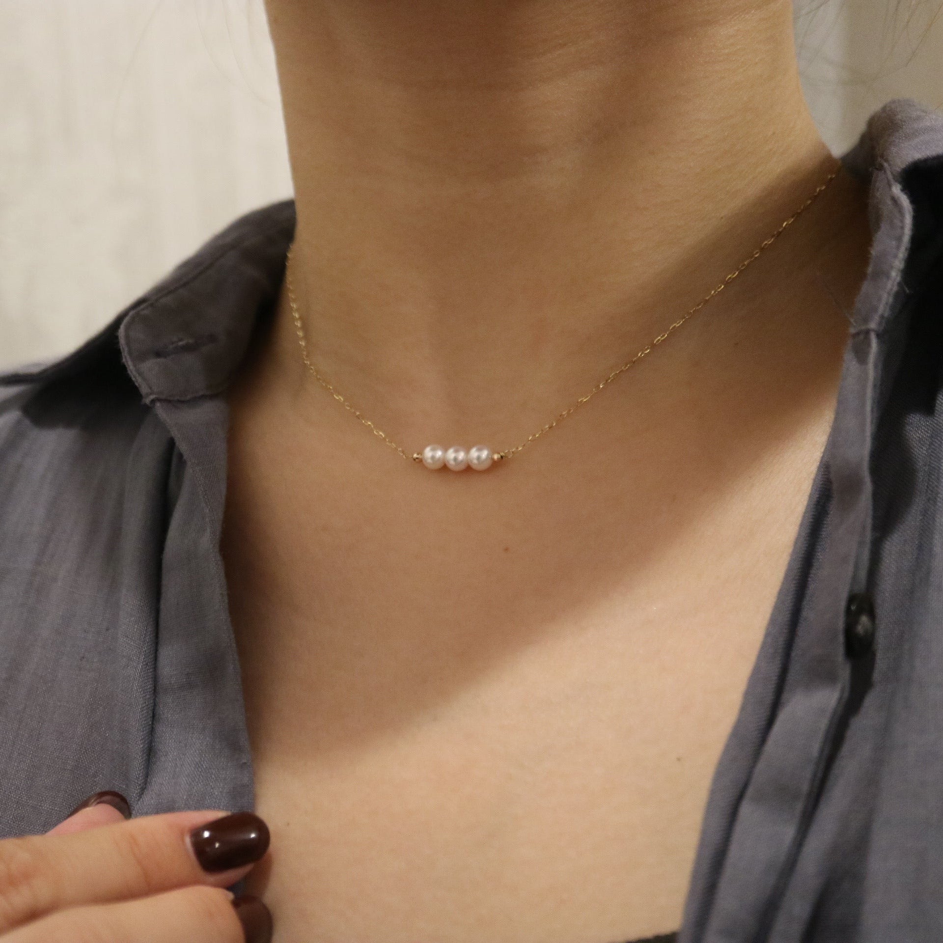 4.5mm Akoya Pearl Three Pearl Bar Pendant Necklace 10K Yellow Gold - KOKOPEARLJEWELRY - 2