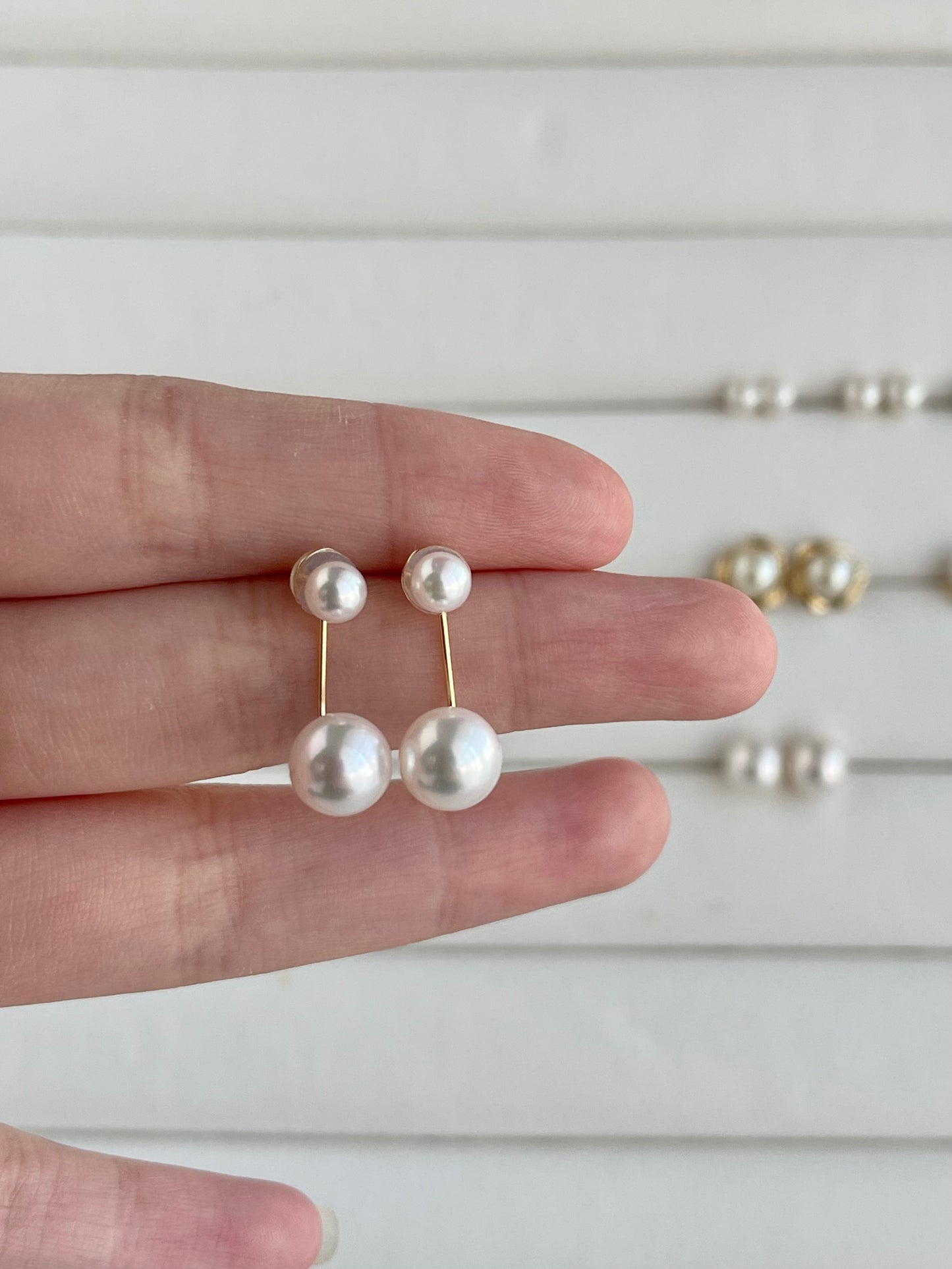 2ways wearing 4.5+8.0mm Akoya pearl L shaped earrings 18k yellow gold