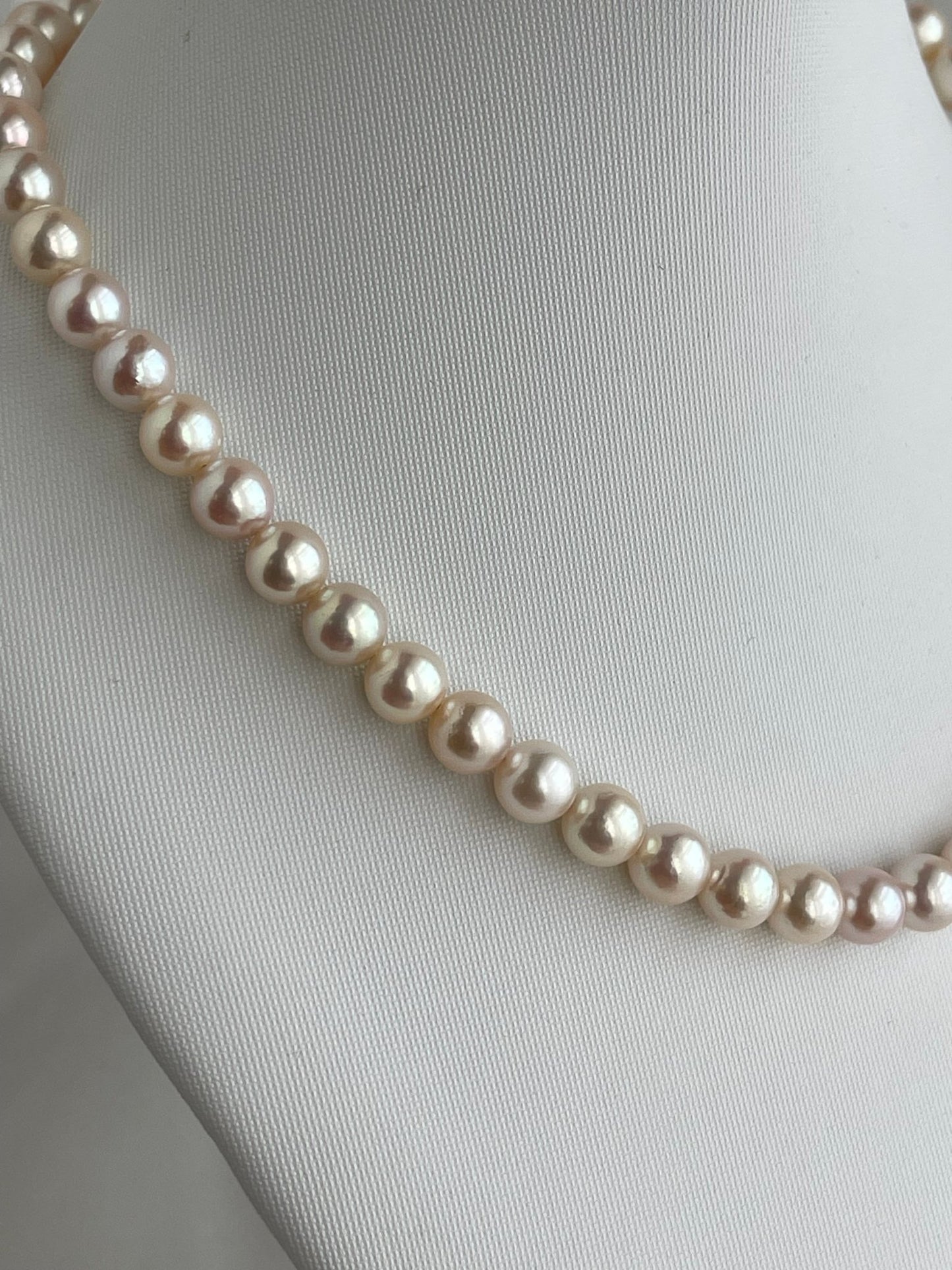 Only One in Stock | Rare Peach - Pink Tone 7.5mm Akoya Pearl Strand Necklace - KOKOPEARLJEWELRY - 4