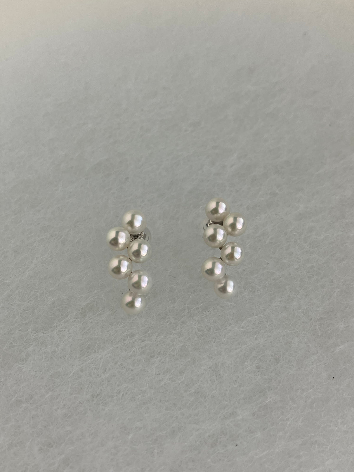 4.0mm Akoya Pearl Little Grapes Stud Earrings pt900 Platinum