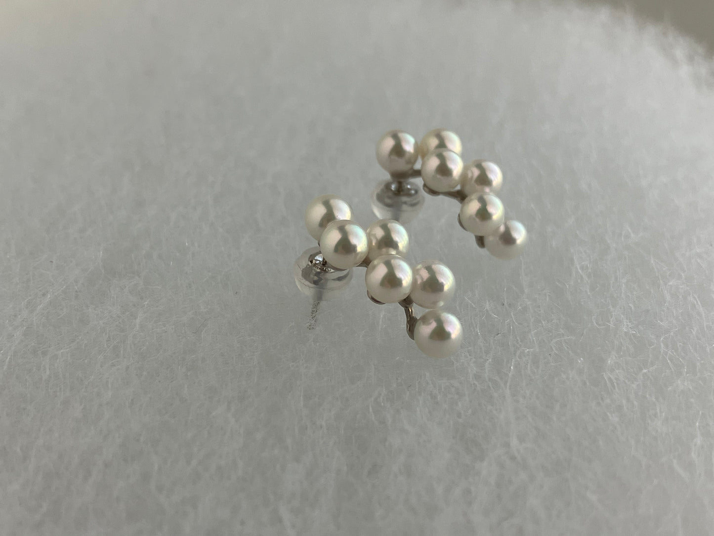4mm アコヤ真珠 リトルグレープ スタッドピアス pt900 プラチナ