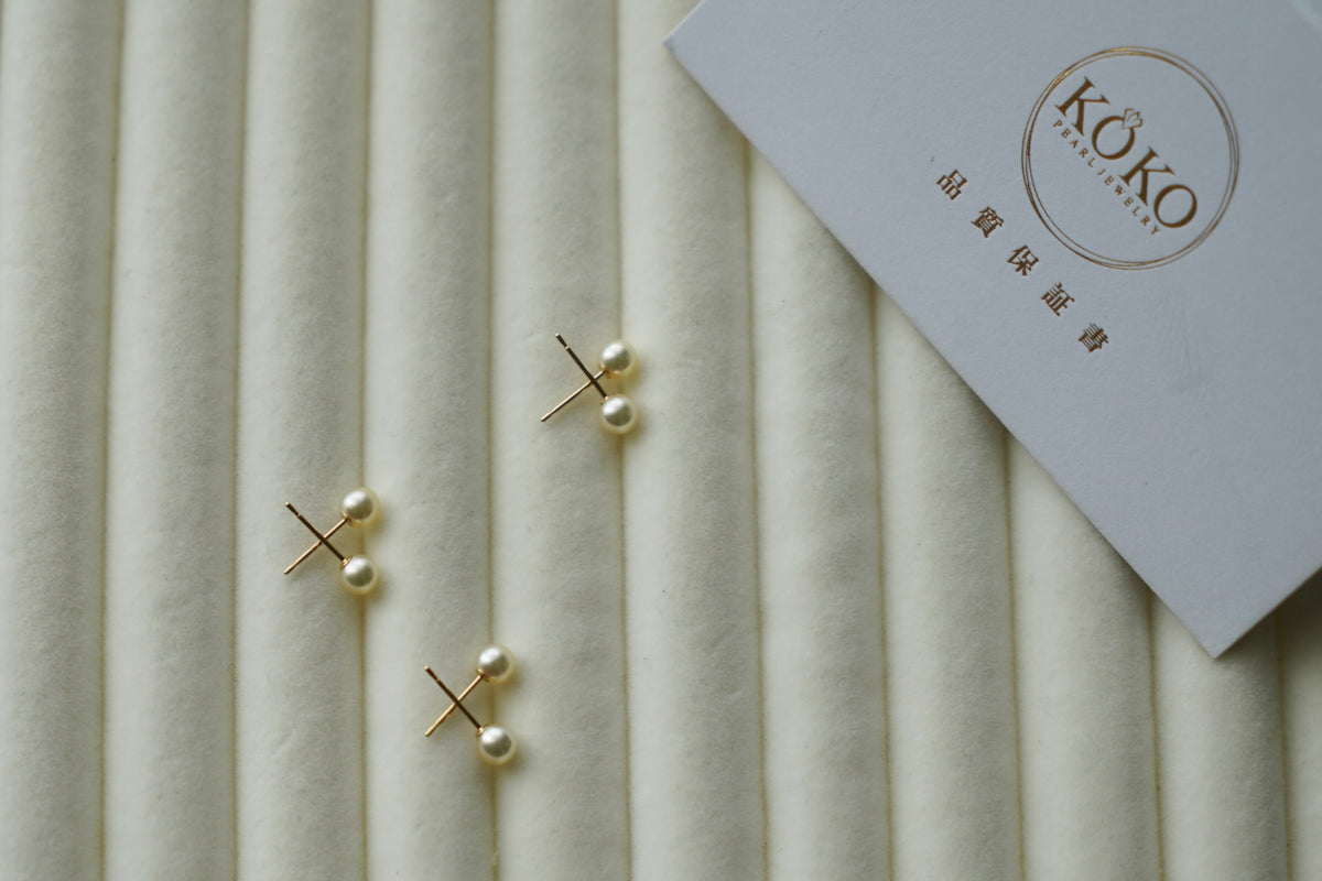 Rare Size 4.0mm Cream Golden Akoya Pearl Stud Earrings 18K Yellow Gold