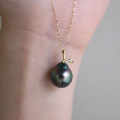 Tahitian Pearl Little Pear Pendant Necklace K18 Yellow Gold