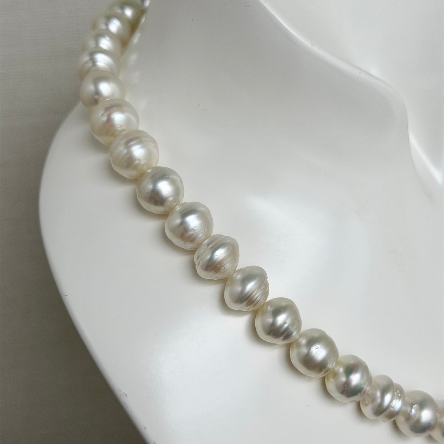 10.0-11.9mm Circle Baroque White South Sea Pearl Beaded Necklace