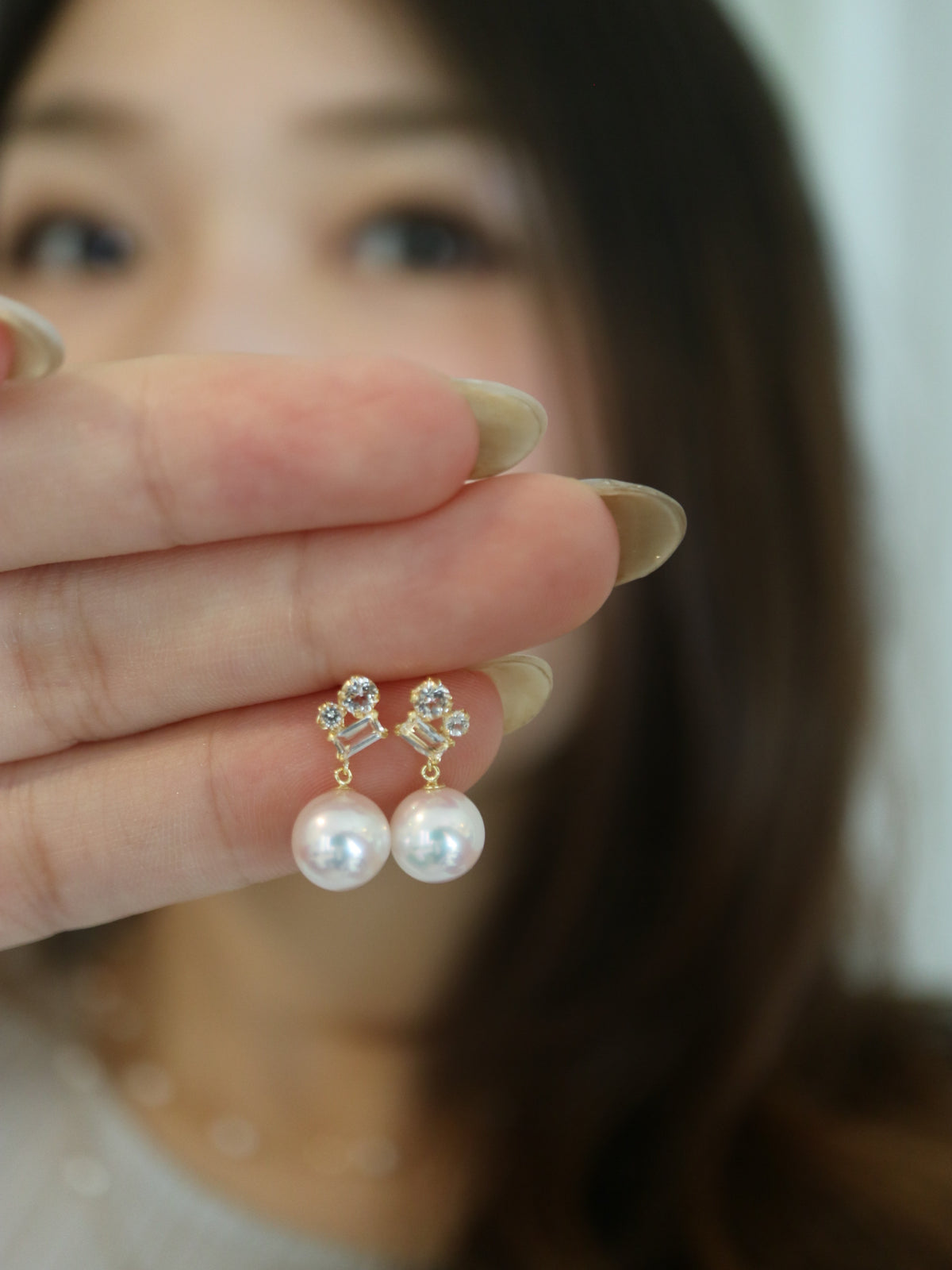 7.5mm Akoya Pearl White Topaz Earrings 18K Yellow Gold