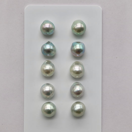 One of a Kind 7.5-8mm Natural Color Baroque Akoya Pearl Earring