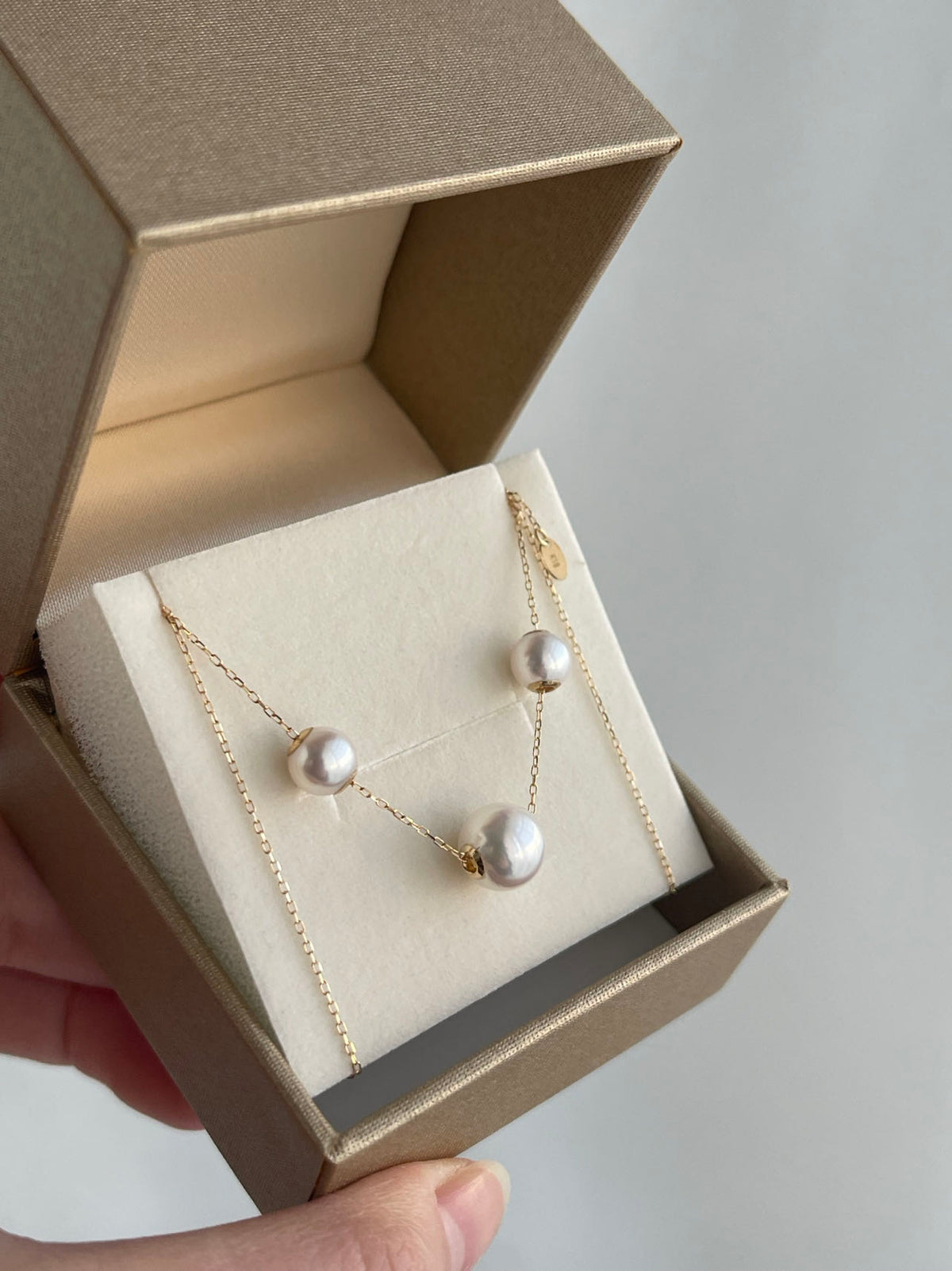 Movable 5.0+7.0mm Three Akoya Pearl Pendant Necklace 18K Yellow Gold