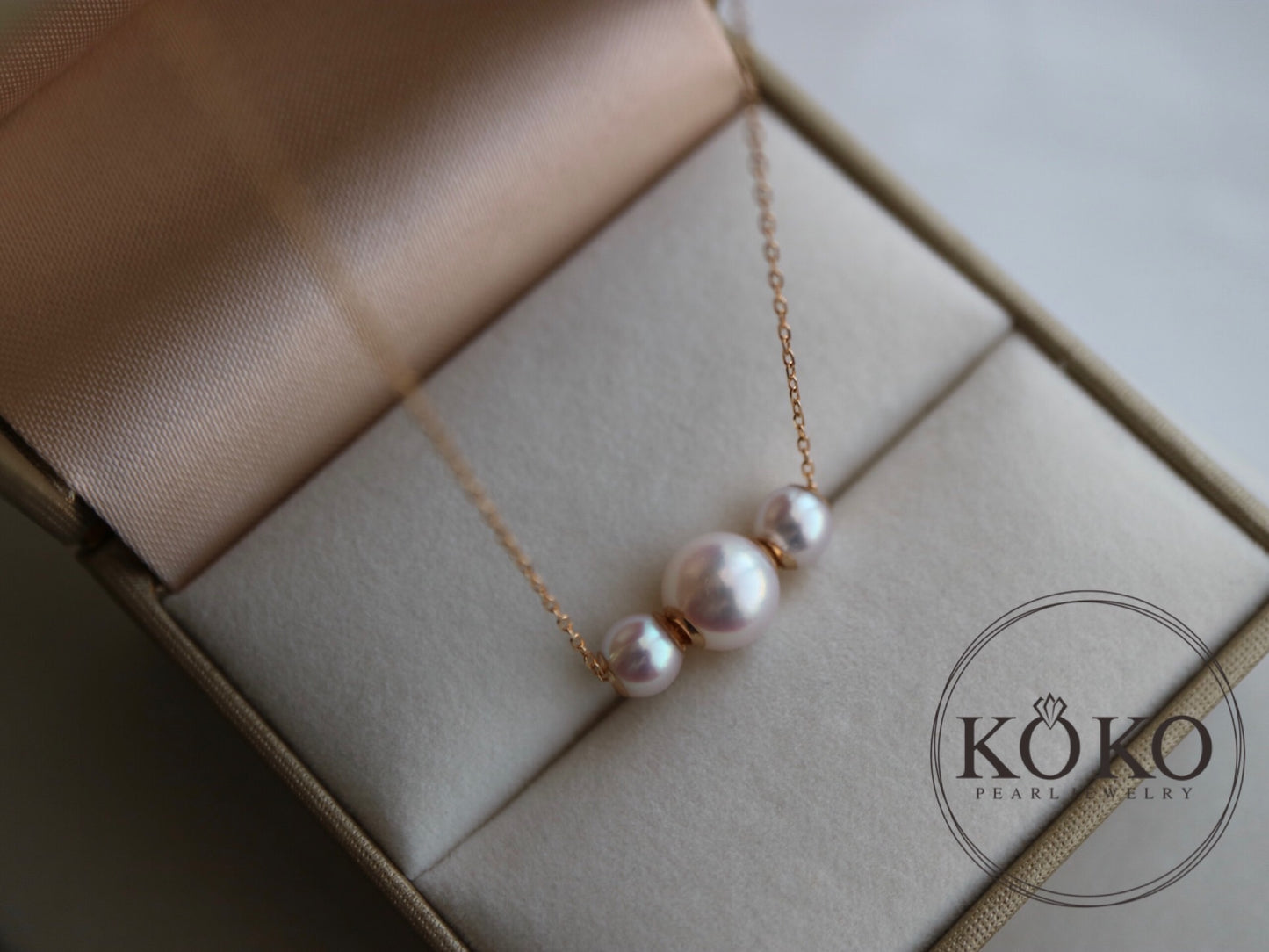 Movable 5.0+7.0mm Three Akoya Pearl Pendant Necklace 18K Yellow Gold