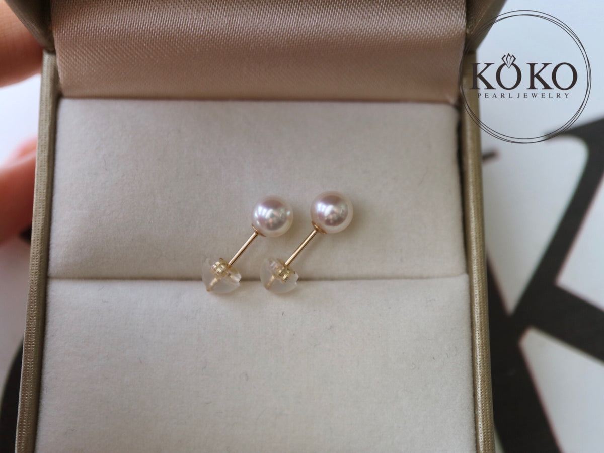 5.0mm 5.5mm Akoya Pearl Stud Earrings 18K Yellow Gold