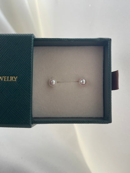 5mm 5.5mm Akoya Pearl Stud Earrings 18K Yellow Gold