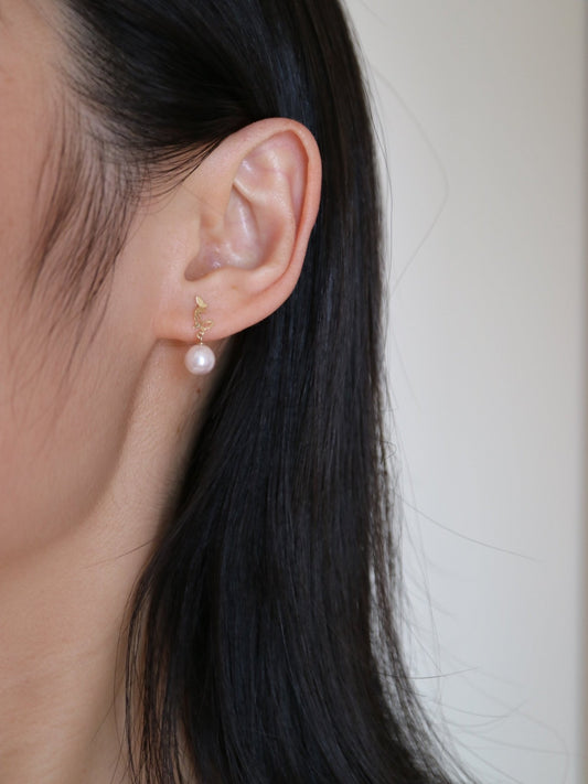 6.5mm Akoya Pearl Butterfly Shaped Dangle Drop Earrings 10K Gold - KOKOPEARLJEWELRY - 1