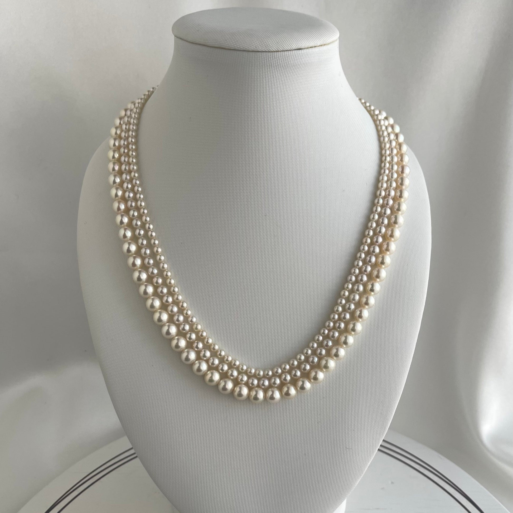 Triple Layered Light Creamy Akoya Pearl Necklace - KOKOPEARLJEWELRY - 4