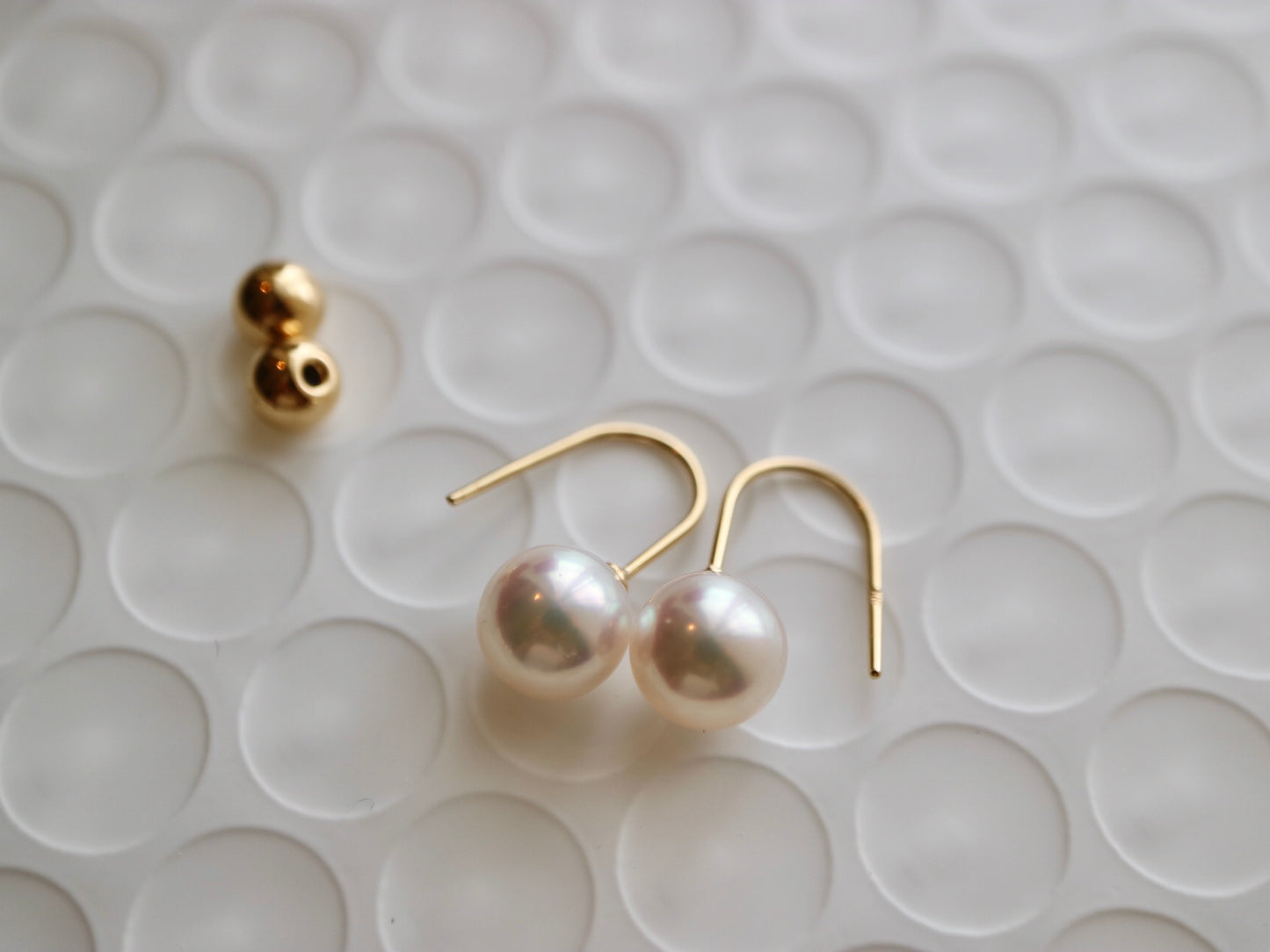 7.5mm Akoya Pearl U Shaped Earrings 18K Yellow Gold - KOKOPEARLJEWELRY - 8