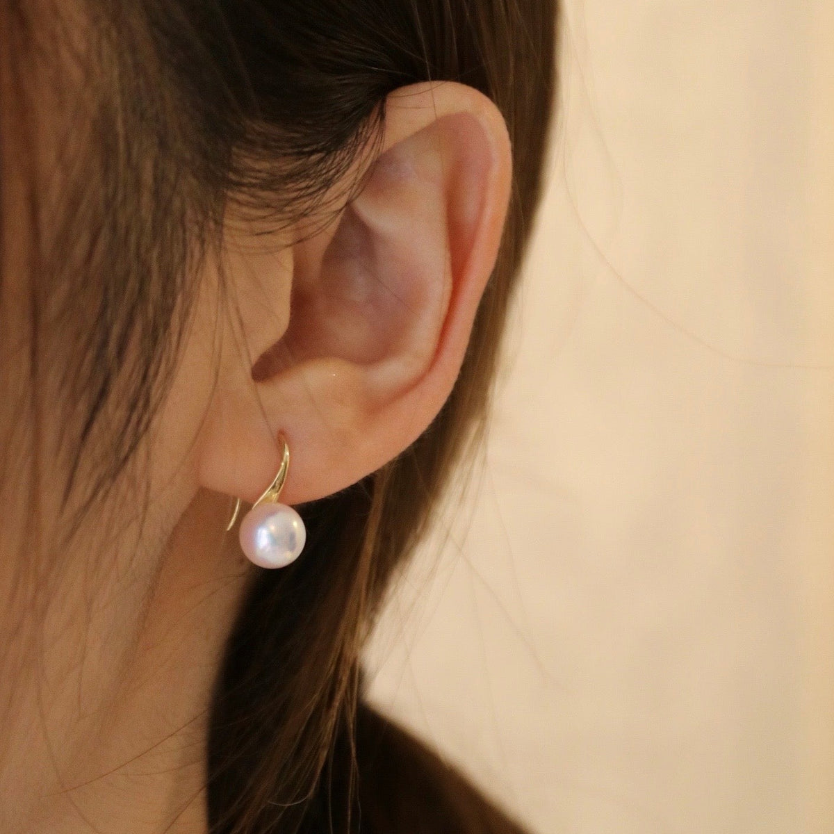 7.5mm White Akoya Pearl Drop Hook Earrings 18K Yellow Gold
