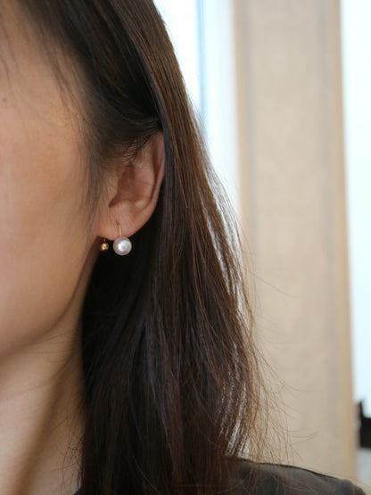 7mm Natural Silver Blue Akoya Pear U Shaped Earrings 18K Yellow Gold - KOKOPEARLJEWELRY - 3