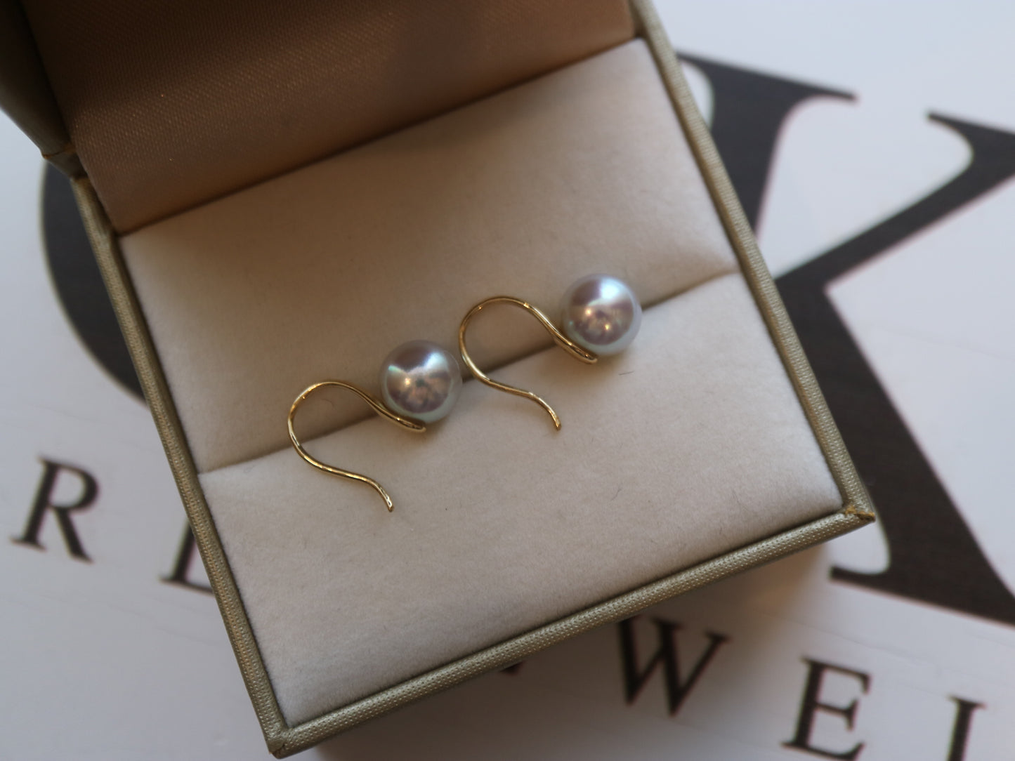 7mm 天然シルバー ブルー アコヤ パール ドロップ フック イヤリング 18K イエロー ゴールド