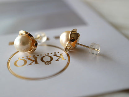 7.5mm Natural Cream Golden Akoya Pearl Rosebud Stud Earrings 18K Yellow Gold - KOKOPEARLJEWELRY - 5