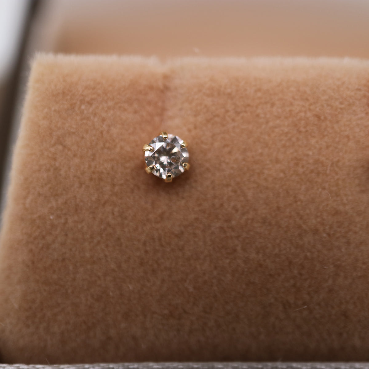 0.2ct 天然鑽石耳釘 K18YG