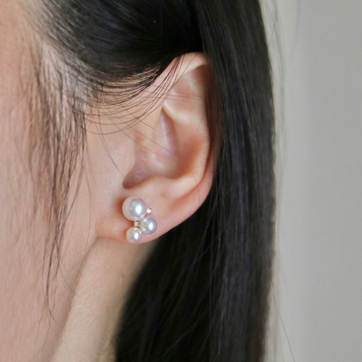 Three Akoya Pearl Diamond Stud Earrings K18YG / Pt900