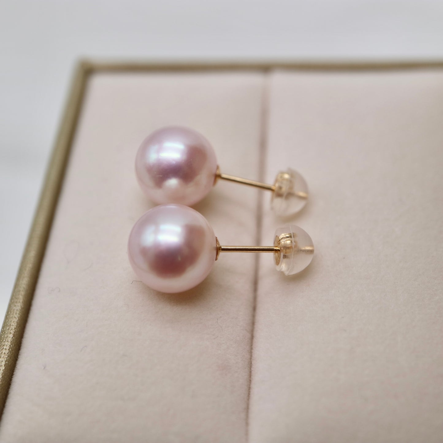 Pierced/Clip-On Type | Rare 9.0mm Sakura Pink Akoya Pearl Stud Earrings K18YG