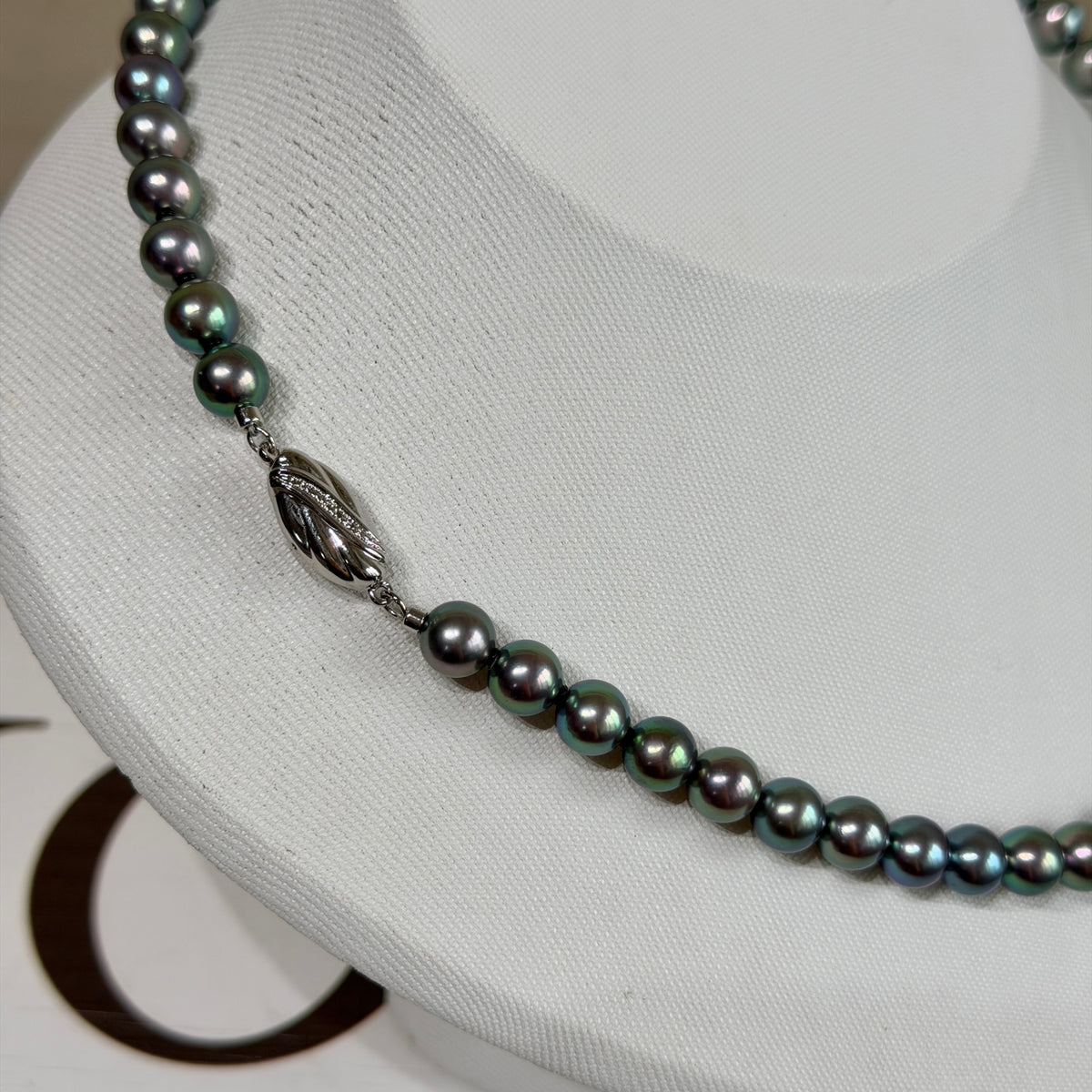 Peacock Green 7mm Japanese Akoya Pearl Beaded Necklace
