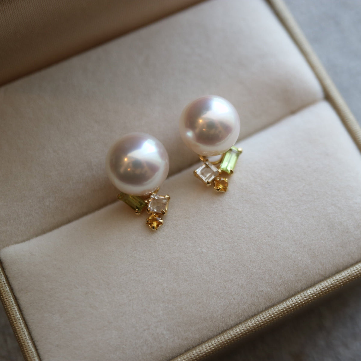 Mixed Color Topaz 7.5mm Akoya Pearl Stud Earrings 18K Yellow Gold