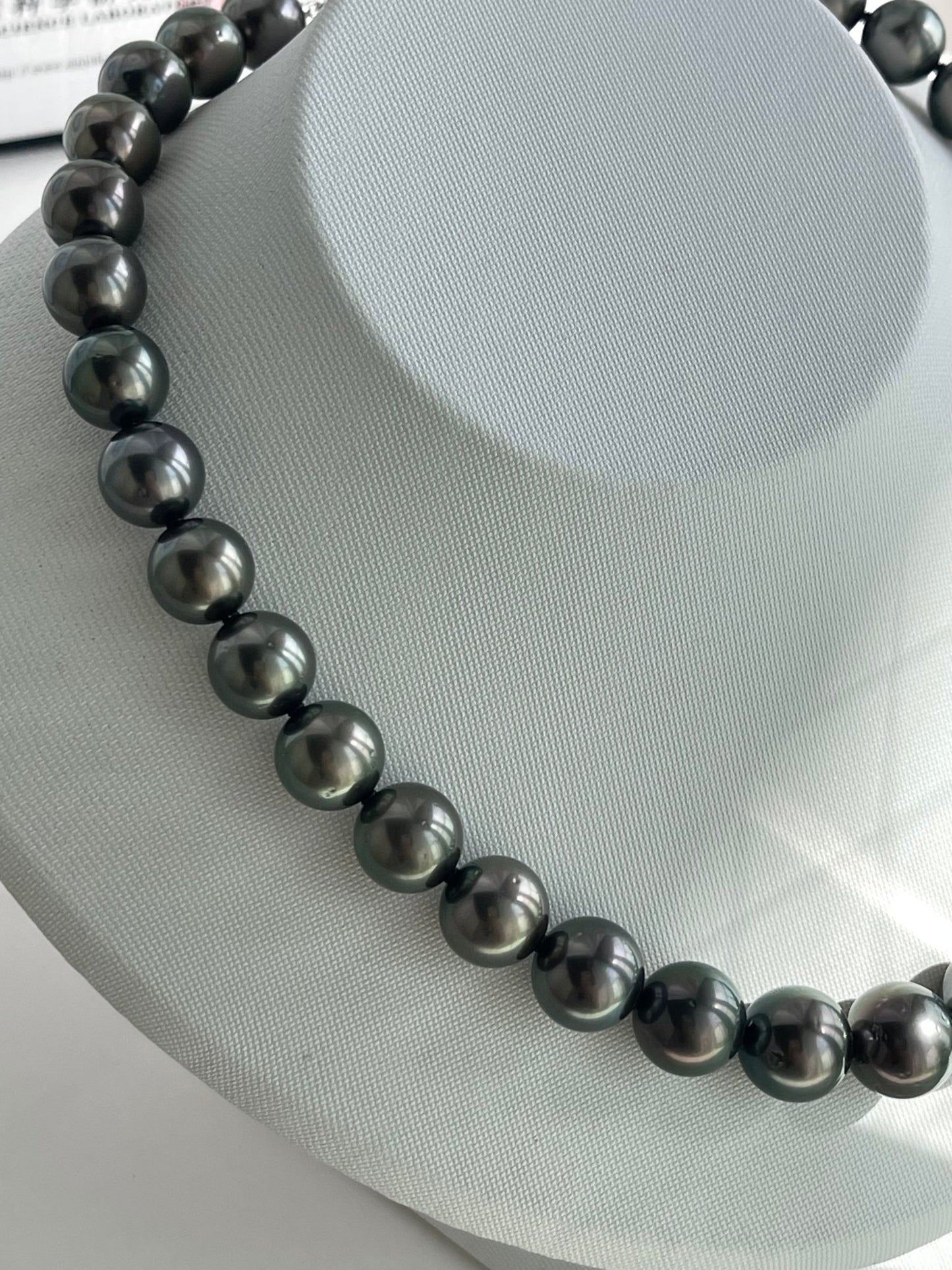 Top Class 11 - 13.3mm Tahitian Pearl Strand Necklace with Aurora Peacock Certificate by PSL - KOKOPEARLJEWELRY - 8