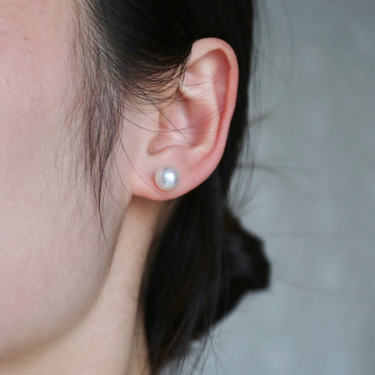 Pierced/Clip-On Type | 8.0mm Akoya Pearl Stud Earrings K18YG