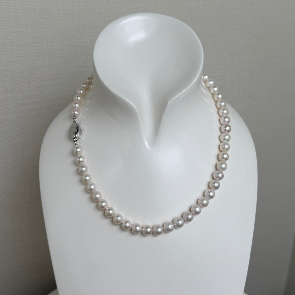 White Tone 7.5-8.0mm アコヤ真珠ネックレス