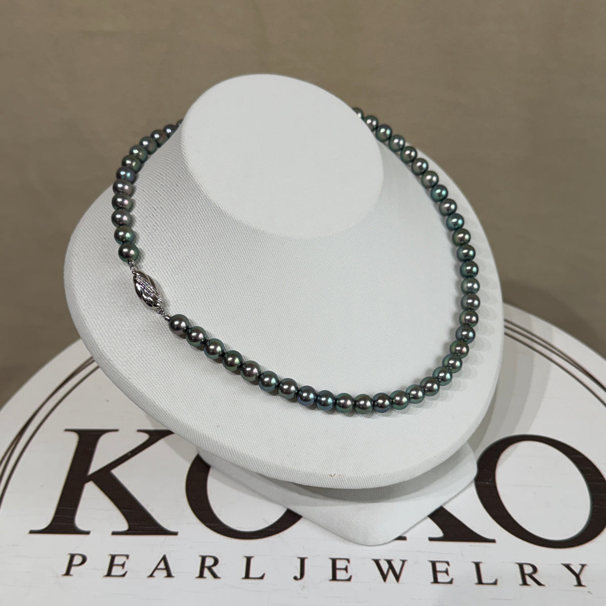 Peacock Green 7mm Japanese Akoya Pearl Beaded Necklace