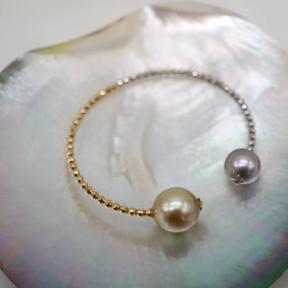 독특한 디자인 | 골든 사우스 씨 진주 & 타히티 진주 메모리 와이어 뱅글 18KYG & Pt900 비즈