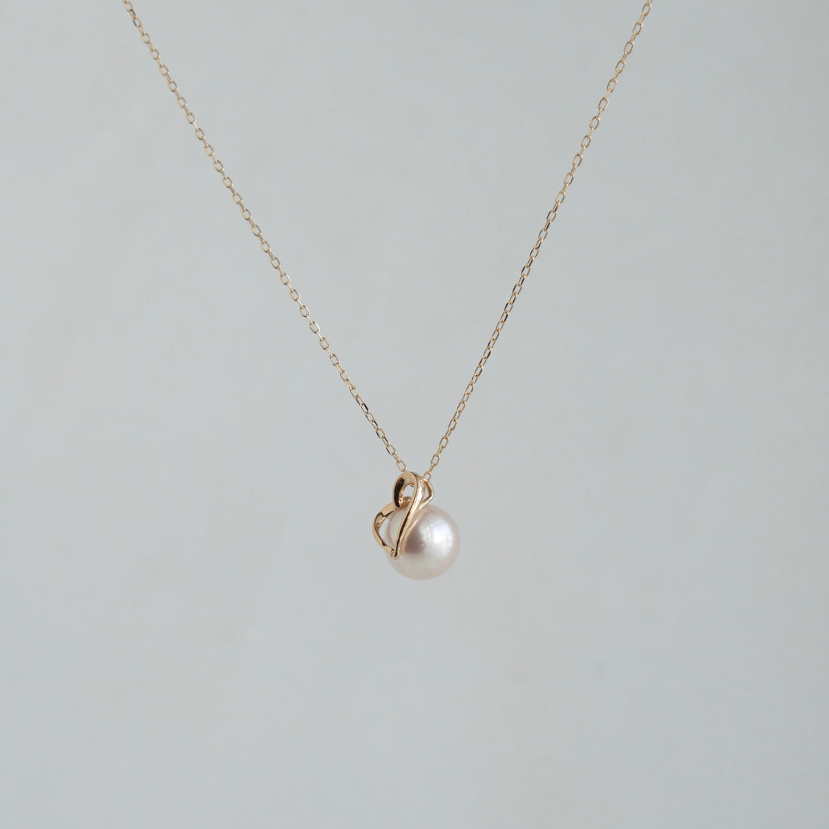 7.0mm Akoya Pearl Heart Shaped Pendant Necklace 10K Gold