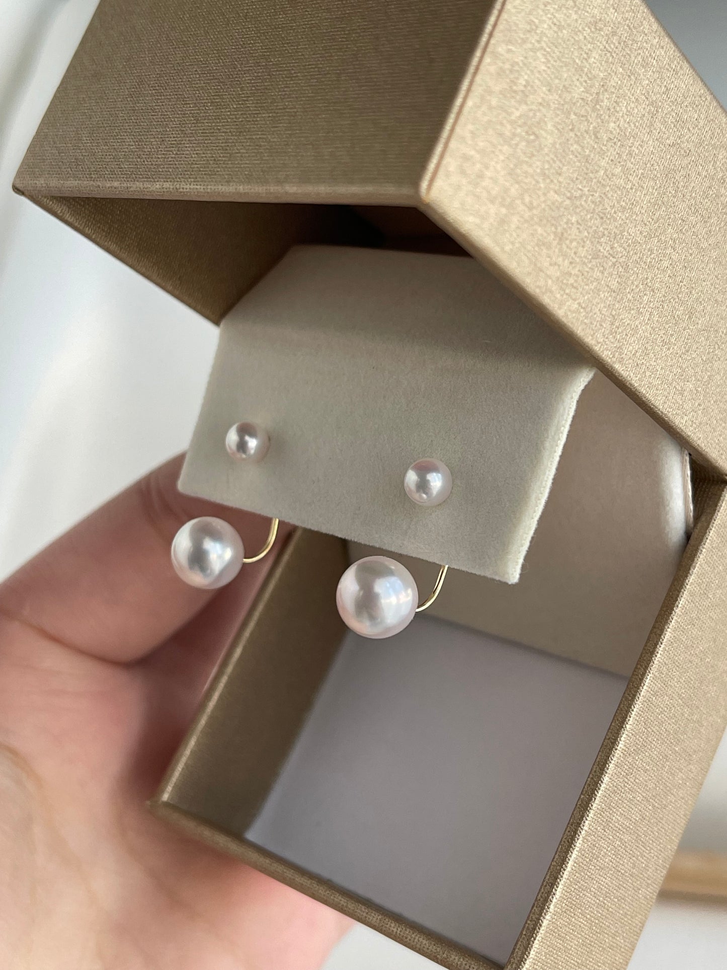 2ways wearing 4.5+8.0mm Akoya pearl L shaped earrings 18k yellow gold