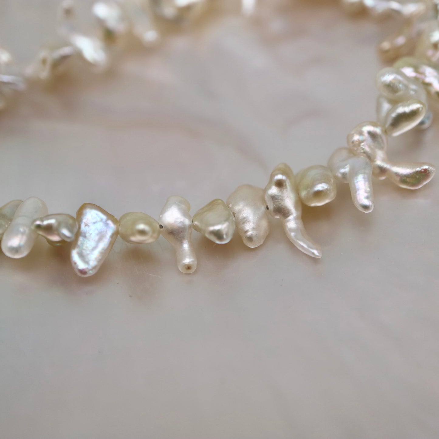 4+mm Champagne Tone Akoya Keshi Pearl Beaded Bracelet 18KYG
