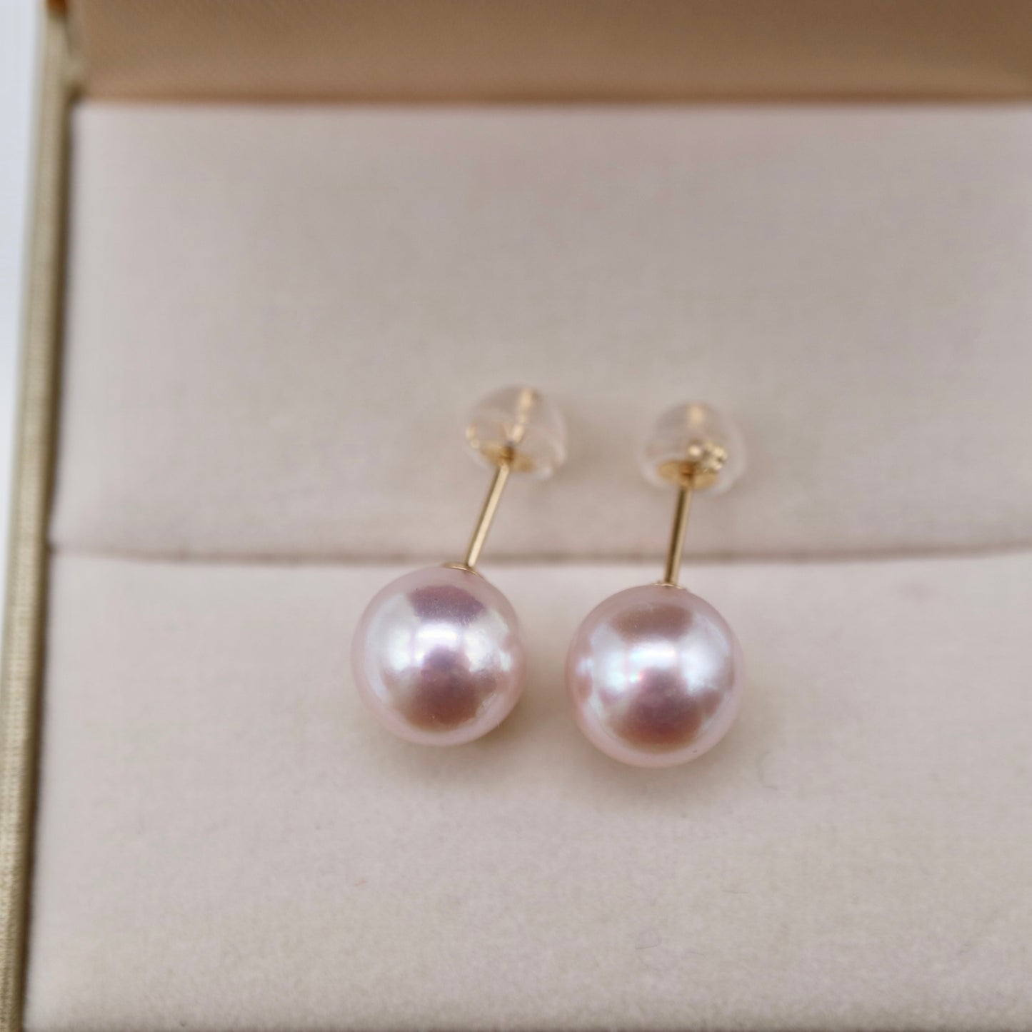 Pierced/Clip-On Type | Sakura Pink 8.5mm Akoya Pearl Stud Earrings K18YG SV