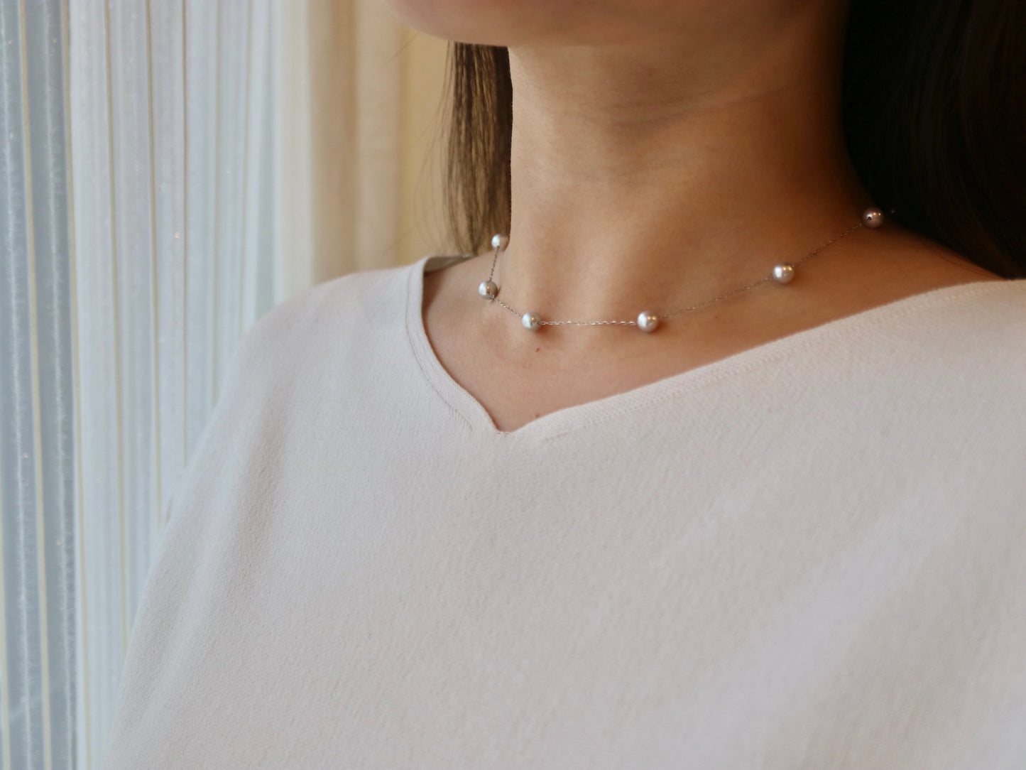 6mm 天然シルバー ブルー アコヤ真珠 ステーションネックレス 18K ホワイトゴールド 45cm