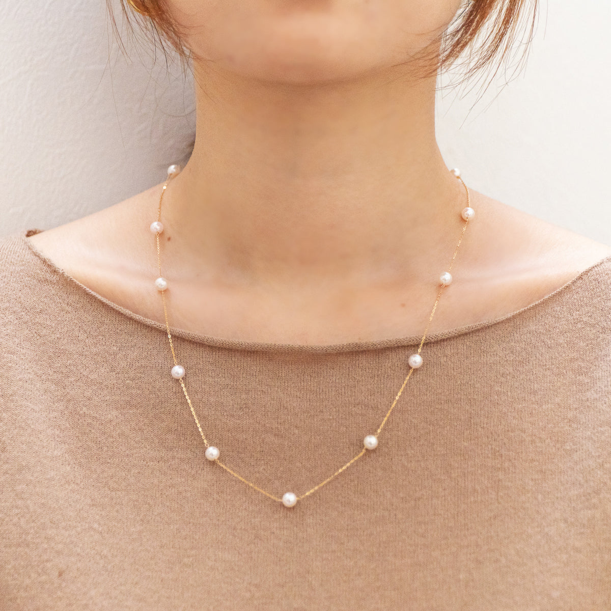 Staion Necklace & Bracelet Set 5.5mm Akoya Pearl 18K Yellow Gold
