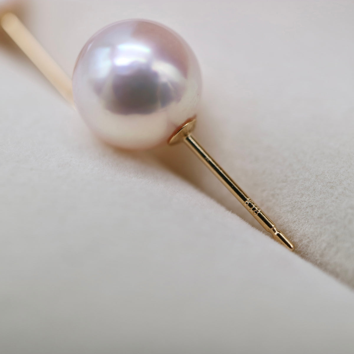 Pierced/Clip-On Type | Sakura Pink 8.5mm Akoya Pearl Stud Earrings K18YG SV