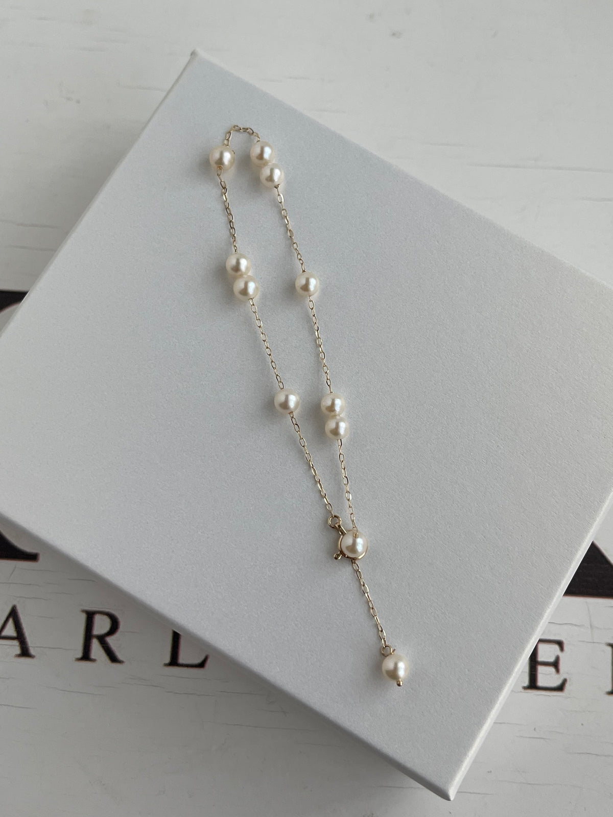 4.0–4.5mm Champagne White Akoya Pearl Station Bracelet – 10K Yellow Gold