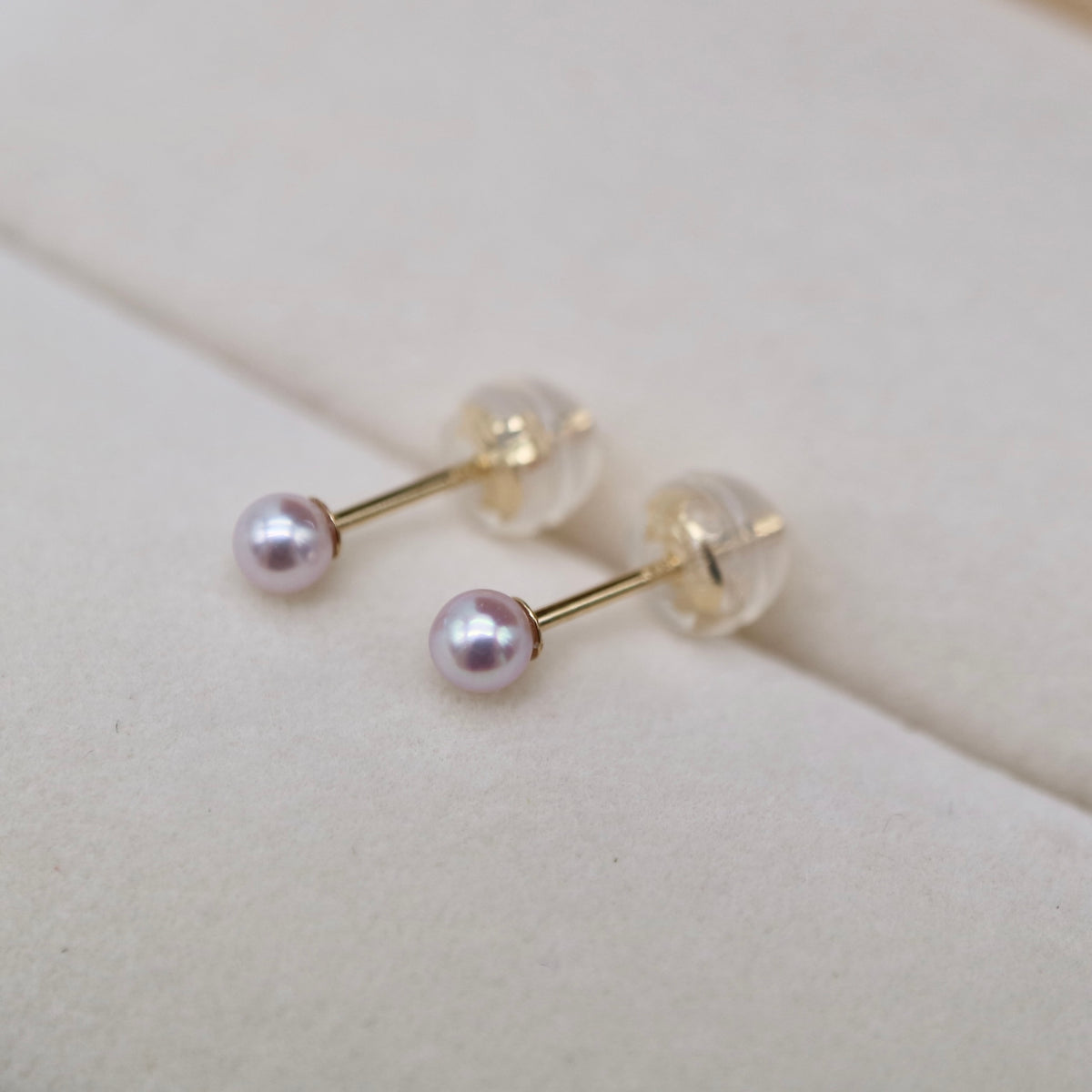 Ultra Rare 2.5mm Sakura Pink Tone Akoya Pearl Stud Earrings 18KYG