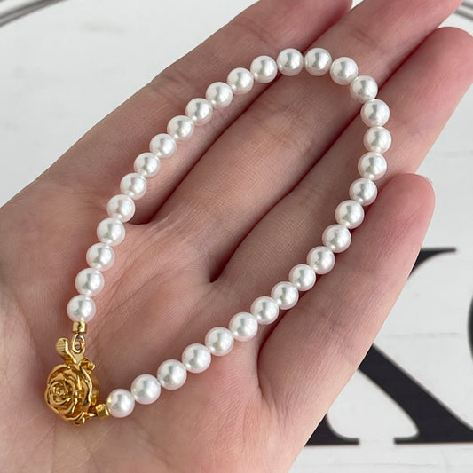 4.5mm Akoya Pearl Beaded Bracelet Rose Shaped Clasp