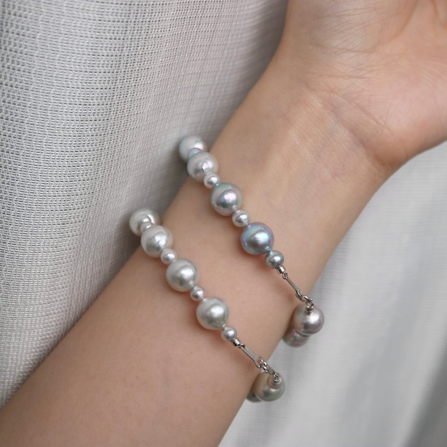 Rare 9.5mm Natural Gray / Natural Blue Baroque Akoya Pearl Bracelet K18WG