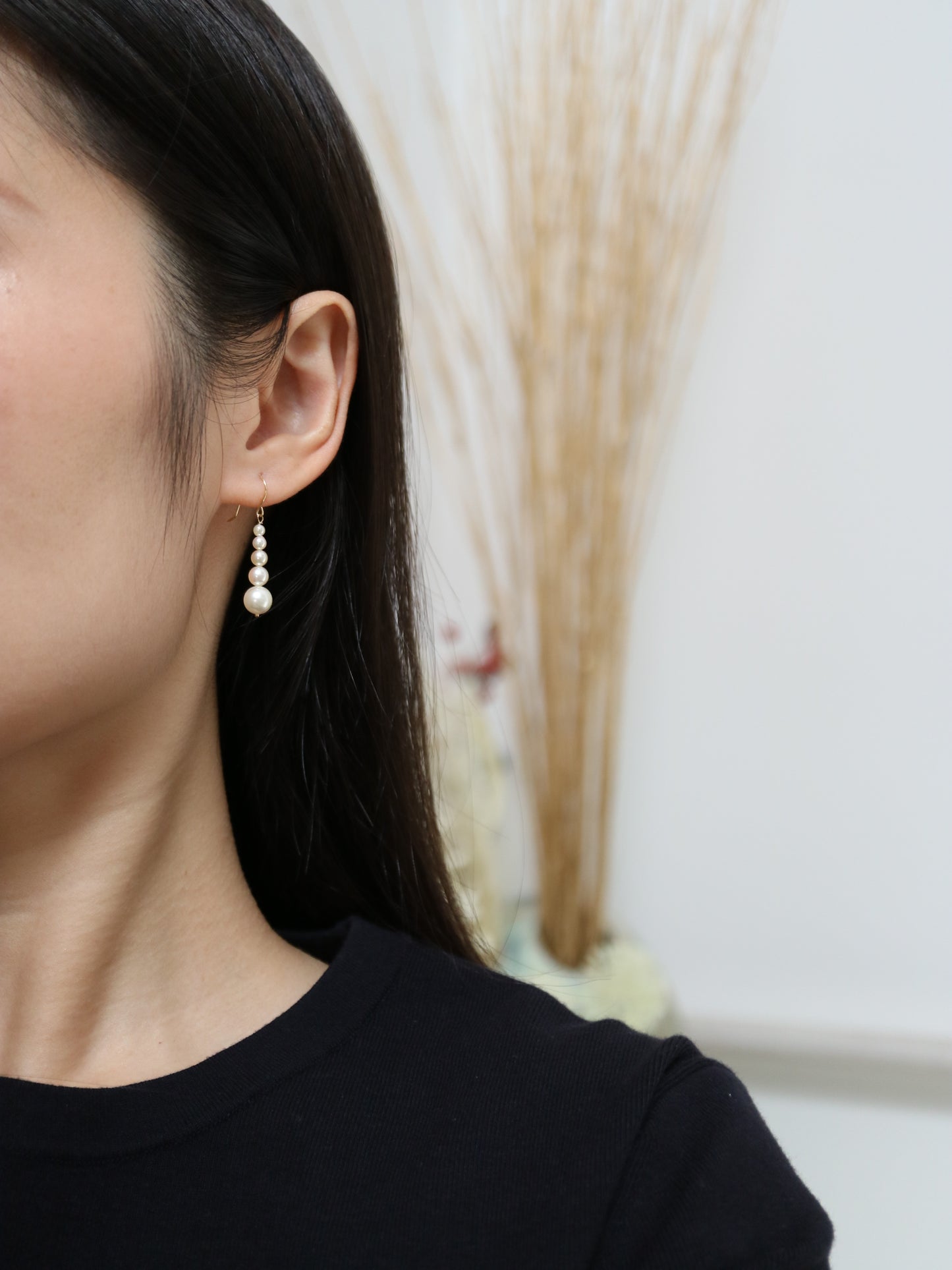 Champagne Golden Gradient Sized Akoya Pearl Hook Earrings