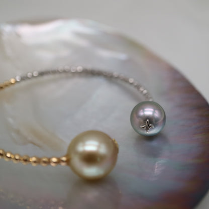 독특한 디자인 | 골든 사우스 씨 진주 & 타히티 진주 메모리 와이어 뱅글 18KYG & Pt900 비즈