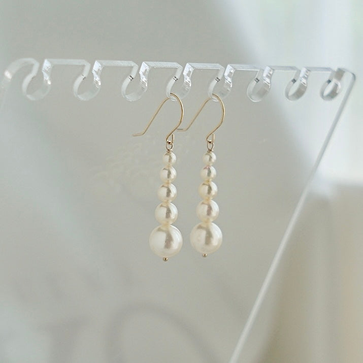 Champagne Golden Gradient Sized Akoya Pearl Hook Earrings