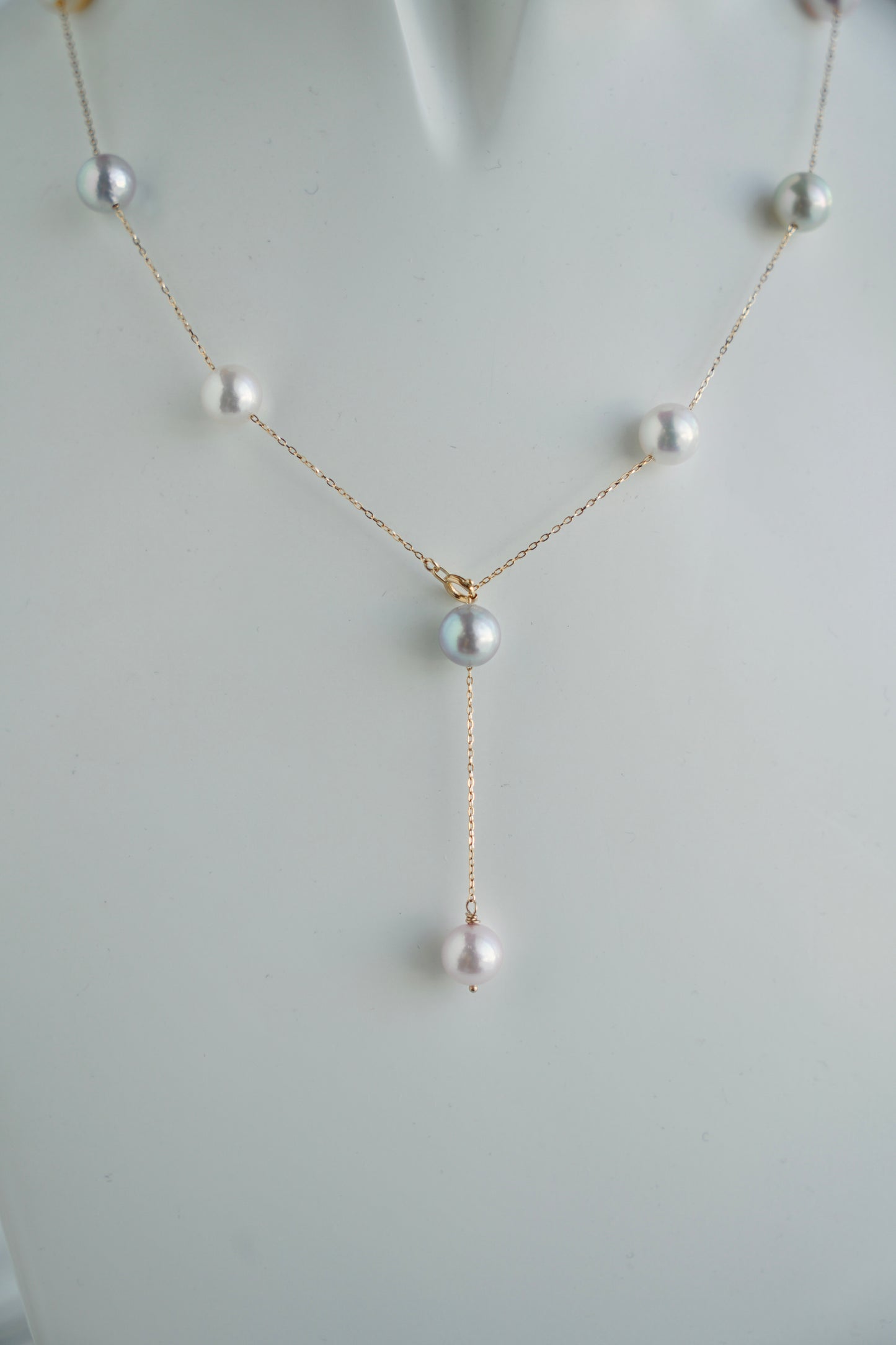 Rainbow Color 7.5mm Akoya Pearl Station Necklace 18K Gold