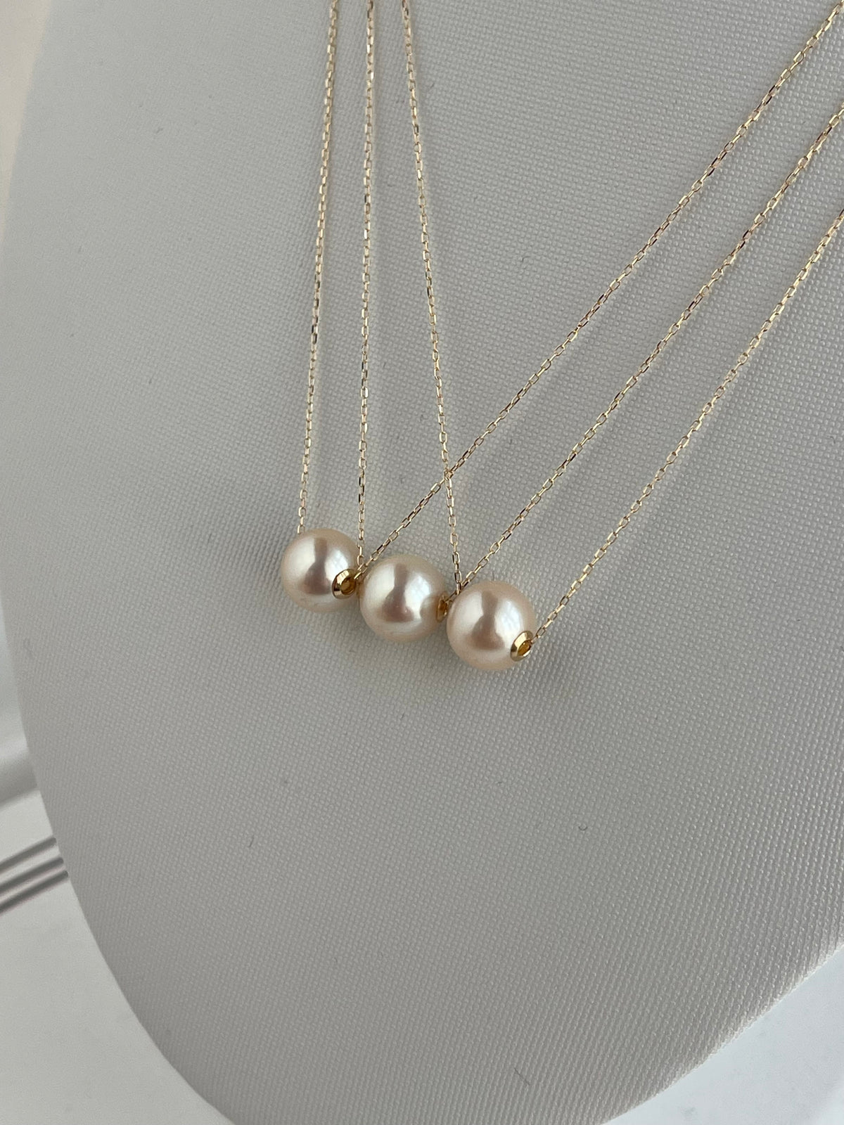 Rare Size Cream Golden 9.0mm Akoya Pearl Floating Pendant Necklace 18K Yellow Gold