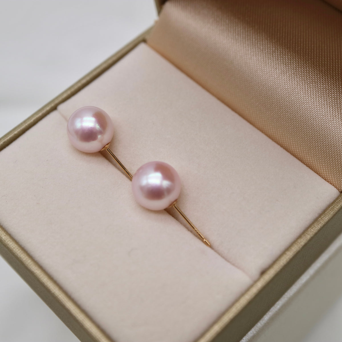 Pierced/Clip-On Type | Rare 9.0mm Sakura Pink Akoya Pearl Stud Earrings K18YG