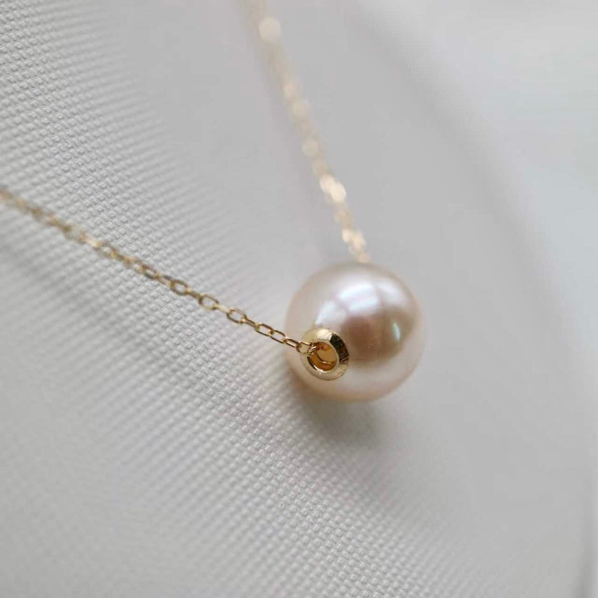 Rare Size Cream Golden 9.0mm Akoya Pearl Floating Pendant Necklace 18K Yellow Gold