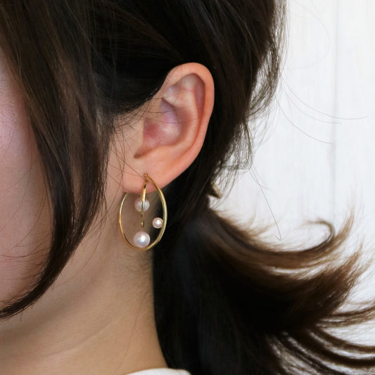 4.5-6.5mm Akoya Pearl Little Galaxy Hoop Earrings 18K Yellow Gold